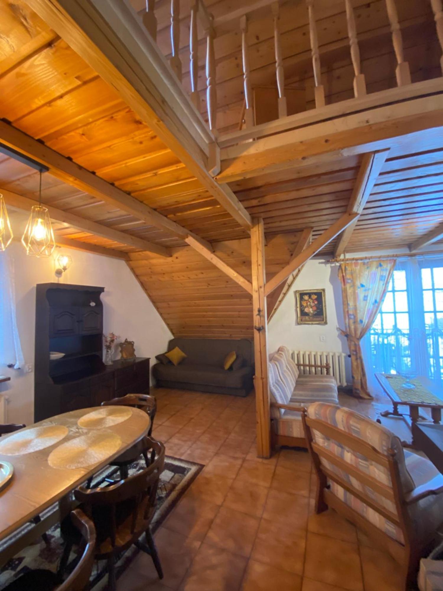 Beskidzka Apartments Sucha Beskidzka Buitenkant foto